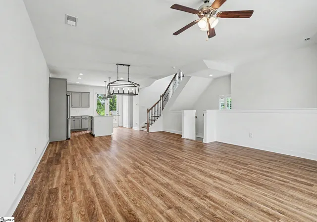 Photo 3 of Townhouse for sale at 168 Silver Hill St, Spartanburg, SC 29302 | MLS# 1595069 | Listing updated on 2026-08-30