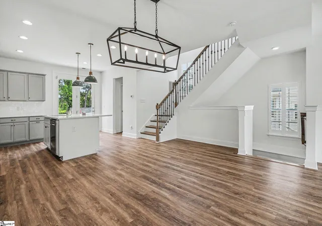 Photo 3 of Townhouse for sale at 168 Silver Hill St, Spartanburg, SC 29302 | MLS# 1595069 | Listing updated on 2026-08-30