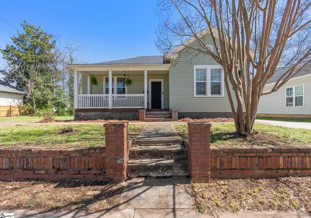 1st image of 507 Anderson St, Greenville, SC 29601 | MLS# 1585100