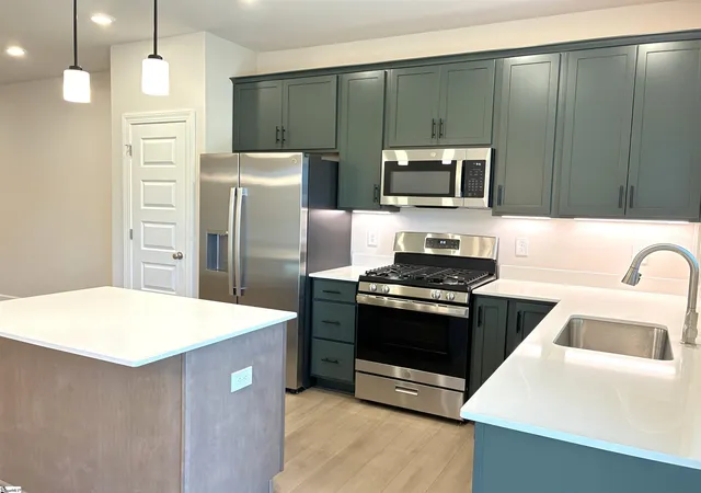 Photo 3 of Townhouse for sale at 117 Rock Cress Trl, Greenville, SC 29607 | MLS# 1598594 | Listing updated on 2026-07-23