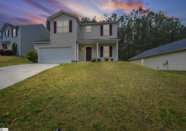 Photo 1 of Single family home for sale at 152 Evvalane Dr, Spartanburg, SC 29302 | MLS# 1589648 | Listing updated on 2026-08-11