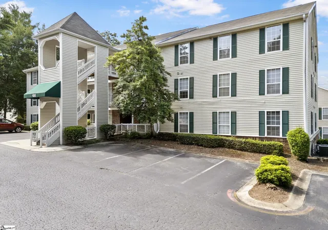 Homes for sale in Clemson, SC | 102 Calhoun St, Clemson, SC 29631