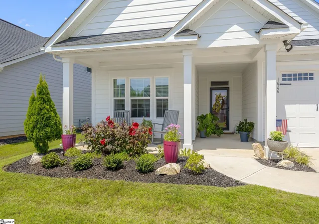 Photo 4 of Single family home for sale at 1626 Jessamine Dr, Woodruff, SC 29388 | MLS# 1601891 | Listing updated on 2026-09-18