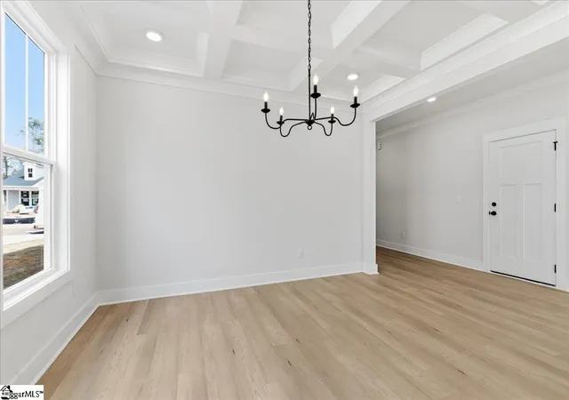 Photo 3 of Single family home for sale at 5 Pelham Crossing Dr, Greenville, SC 29615 | MLS# 1600867 | Listing updated on 2026-09-04