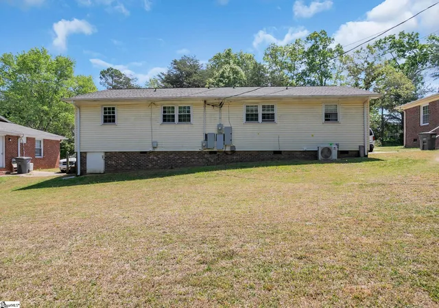 2nd image of 89 Montague Rd, Greenville, SC 29617