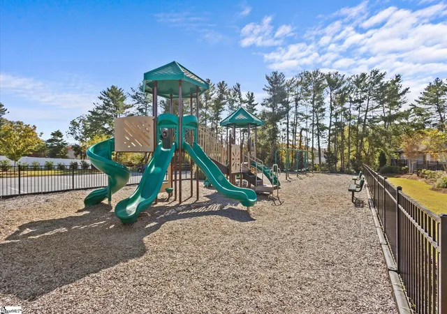 Photo 3 of Single family home for sale at 304 Snow Quilt Ct #Lot 679, Greenville, SC 29605 | MLS# 1601776 | Listing updated on 2026-08-29