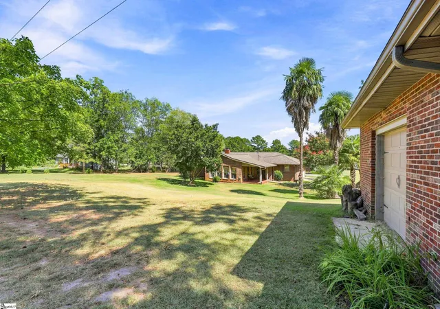 2nd image of 2709 Waccamaw Trl, Anderson, SC 29621 | MLS# 1601957