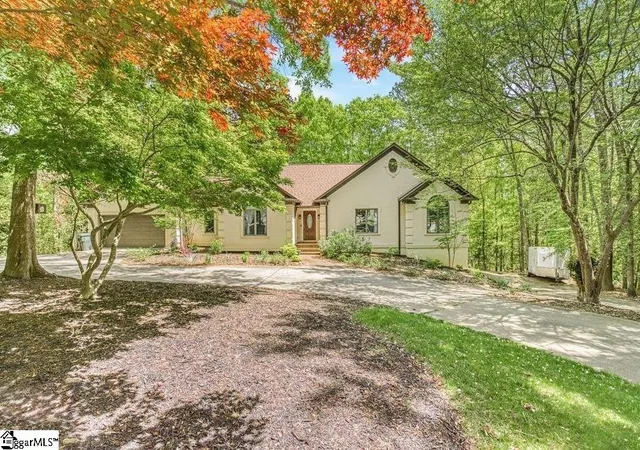 Photo 1 of Single family home for sale at 228 Murifield Dr, Spartanburg, SC 29306 | MLS# 1592724 | Listing updated on 2026-08-28