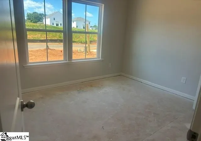 Photo 4 of Single family home for sale at 129 Edgewood Farms Ct, Easley, SC 29640 | MLS# 1601246 | Listing updated on 2026-08-18