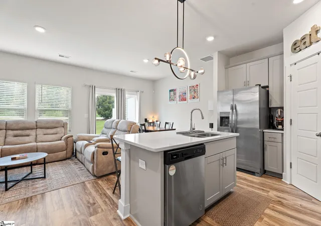 Photo 3 of Townhouse for sale at 434 Ellis Mill St, Simpsonville, SC 29680 | MLS# 1595923 | Listing updated on 2026-08-20