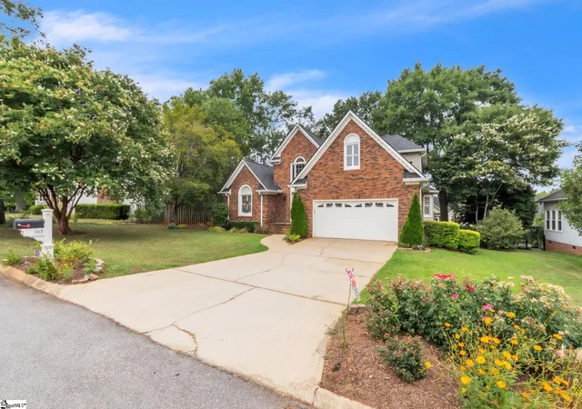 Photo 2 of Single family home for sale at 103 E Hypericum Ct, Greenville, SC 29615 | MLS# 1598936 | Listing updated on 2026-09-15