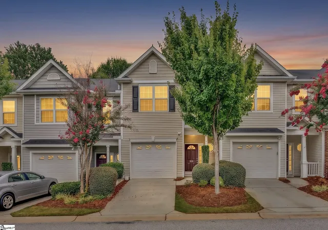Homes for sale in Simpsonville, SC | 205 Shady Grove Dr, Simpsonville, SC 29681 | MLS# 1597614