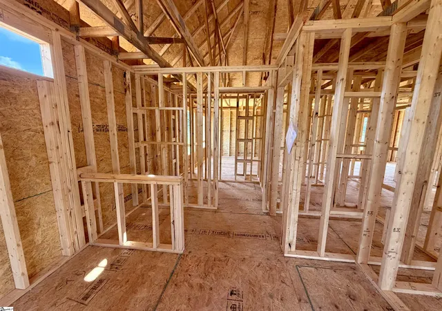 Photo 2 of Single family home for sale at 317 Metz Dr, Greenville, SC 29611 | MLS# 1600956 | Listing updated on 2026-08-17