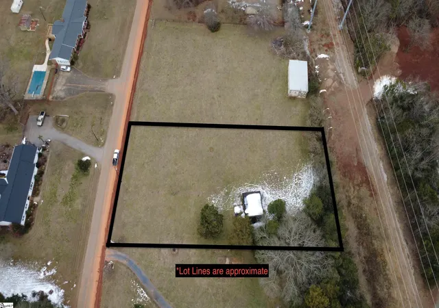 Land for sale at 667 Canterbury Rd, Piedmont, SC 29673 | MLS# 1599420
