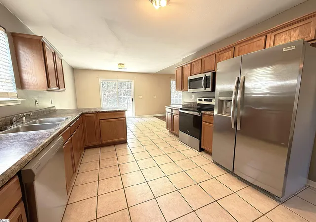 Photo 4 of Single family home for sale at 621 Chloe Faith Ct, Duncan, SC 29334 | MLS# 1596345 | Listing updated on 2026-08-13
