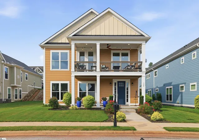 Photo 1 of Single family home for sale at 528 Coolwater Dr, Taylors, SC 29687 | MLS# 1599316 | Listing updated on 2026-09-10