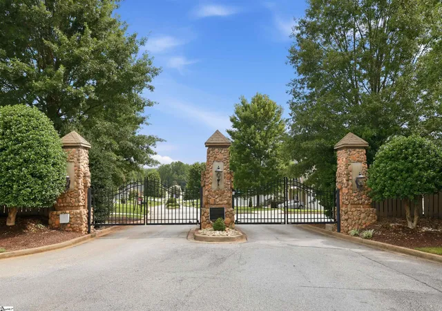 Photo 50 of Single family home for sale at 528 Coolwater Dr, Taylors, SC 29687 | MLS# 1599316 | Listing updated on 2026-09-10