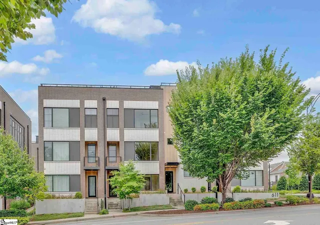Photo 1 of Townhouse for sale at 611 N Main St #Unit 8, Greenville, SC 29601 | MLS# 1565941 | Listing updated on 2025-10-23