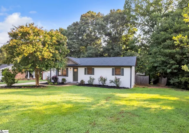 Photo 1 of Single family home for sale at 170 Oak Hill Dr, Piedmont, SC 29673 | MLS# 1599221 | Listing updated on 2026-09-30
