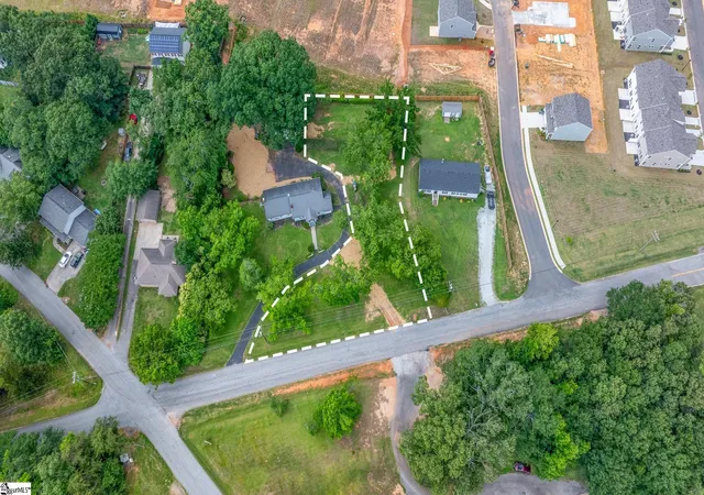Photo 1 of Land for sale at 18 N Davis Dr, Greenville, SC 29611 | MLS# 1595701 | Listing updated on 2026-06-23
