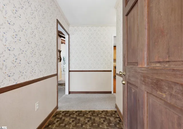 Photo 3 of Sale Pending at 102 Harborough Rd, Anderson, SC 29625 | MLS# 1600902 | Listing updated on 2026-09-21