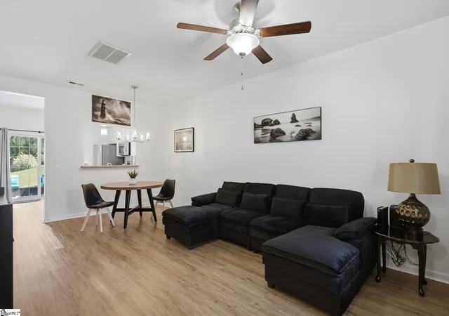 Photo 3 of Townhouse for sale at 604 Graythorn Ln, Greenville, SC 29607 | MLS# 1601870 | Listing updated on 2026-09-10