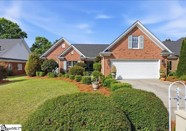 Photo 1 of Single family home for sale at 231 Bouchillion Dr, Greenville, SC 29615 | MLS# 1588493 | Listing updated on 2026-08-14