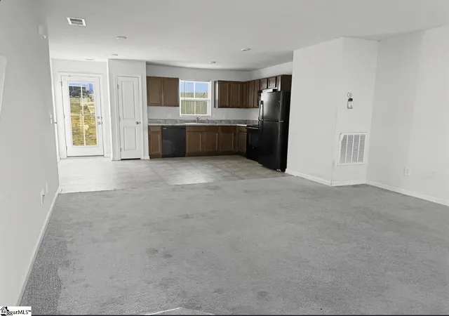 Photo 4 of Single family home for sale at 714 Heavenly Days St, Inman, SC 29349 | MLS# 1575505 | Listing updated on 2026-09-18