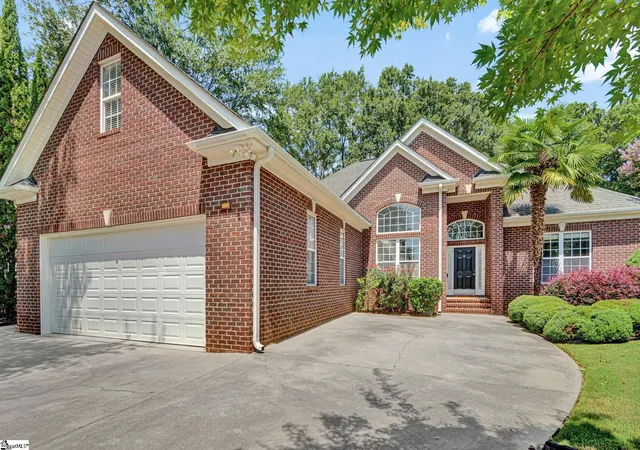 Photo 3 of Sale Pending at 115 Clairewood Ct, Greenville, SC 29615 | MLS# 1601163 | Listing updated on 2026-08-20
