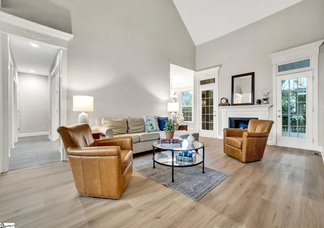 Photo 4 of Sale Pending at 115 Clairewood Ct, Greenville, SC 29615 | MLS# 1601163 | Listing updated on 2026-08-20