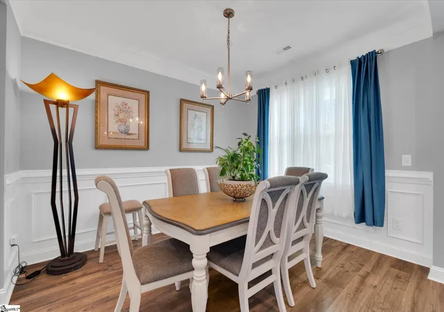 Photo 2 of Single family home for sale at 22 Needham Dr, Simpsonville, SC 29681 | MLS# 1592140 | Listing updated on 2026-08-11