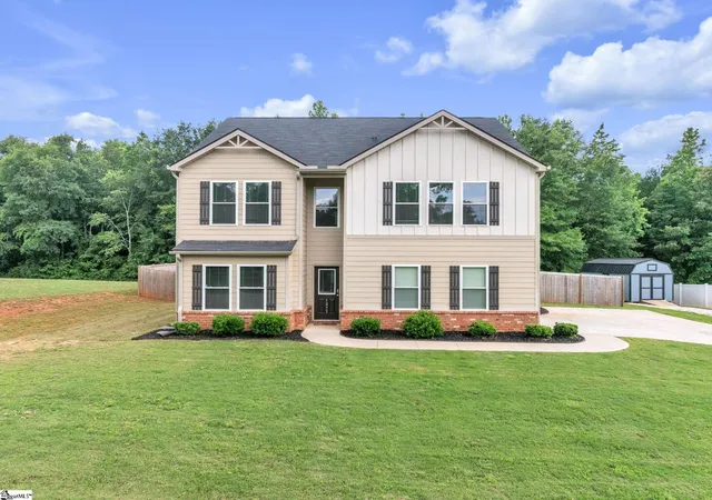 Photo 1 of Single family home for sale at 1275 Twin Bridge Rd, Gaffney, SC 29341 | MLS# 1593385 | Listing updated on 2026-08-18