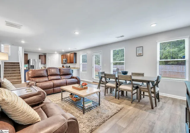 Photo 5 of Single family home for sale at 1275 Twin Bridge Rd, Gaffney, SC 29341 | MLS# 1593385 | Listing updated on 2026-08-18
