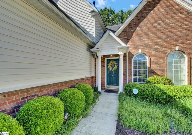 Homes for sale in Simpsonville, SC | 30 Kennebec Ln, Simpsonville, SC 29681 | MLS# 1582986