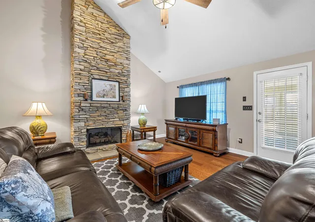 Photo 2 of Single family home for sale at 432 Rambling Rose Wy, Moore, SC 29369 | MLS# 1596416 | Listing updated on 2026-09-03