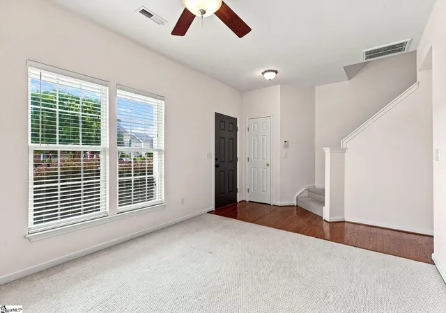 Photo 4 of Townhouse for sale at 154 Spring Crossing Cir, Greer, SC 29650 | MLS# 1599875 | Listing updated on 2026-09-17
