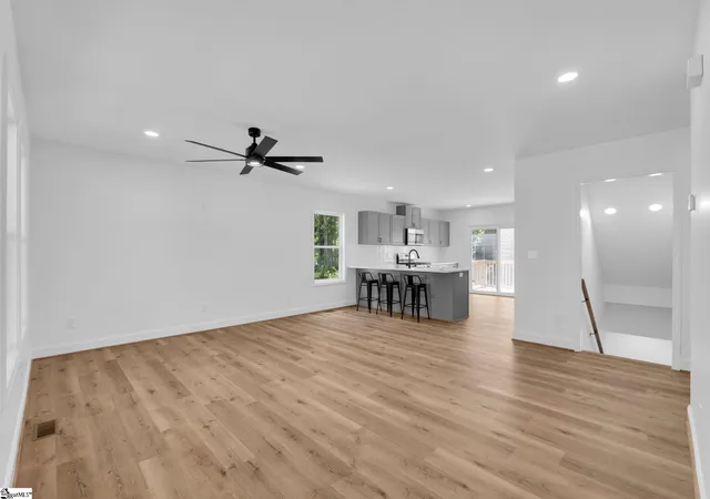 Photo 4 of Single family home for sale at 234 Brookview Cir, Easley, SC 29642 | MLS# 1594833 | Listing updated on 2026-09-18