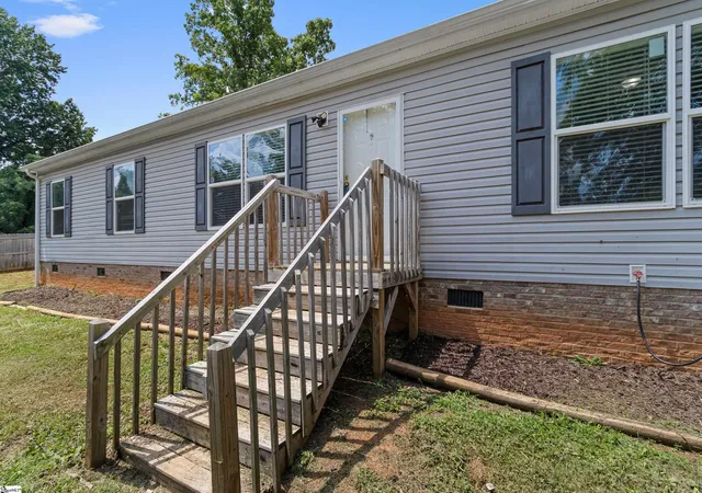 Photo 1 of Manufactured home for sale at 50 Old School House Rd, Mayo, SC 29368 | MLS# 1588301 | Listing updated on 2026-08-04