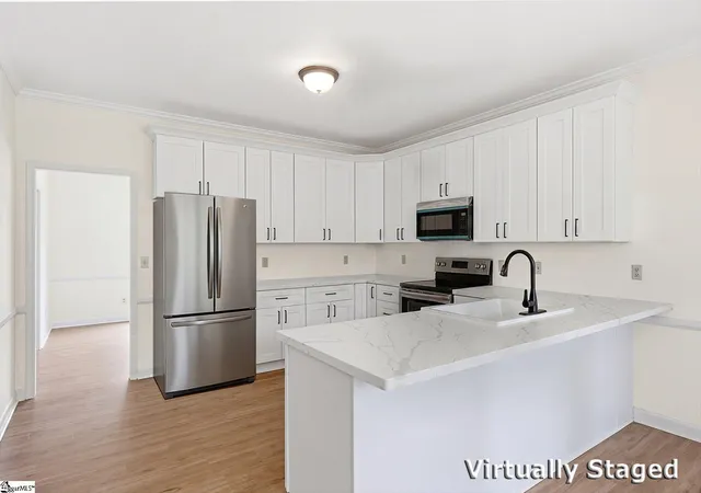 Photo 3 of Single family home for sale at 145 Greenapple Wy, Simpsonville, SC 29681 | MLS# 1591931 | Listing updated on 2026-07-10