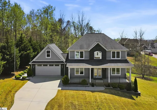 Photo 1 of Single family home for sale at 25 Setting Sun Ln, Travelers Rest, SC 29690 | MLS# 1602346 | Listing updated on 2026-08-29