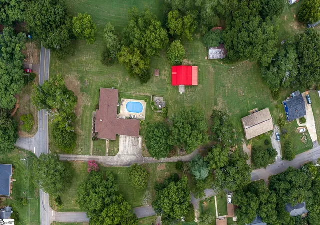 Photo 3 of Single family home for sale at 3211 New Pond Rd, Anderson, SC 29626 | MLS# 1599029 | Listing updated on 2026-08-28