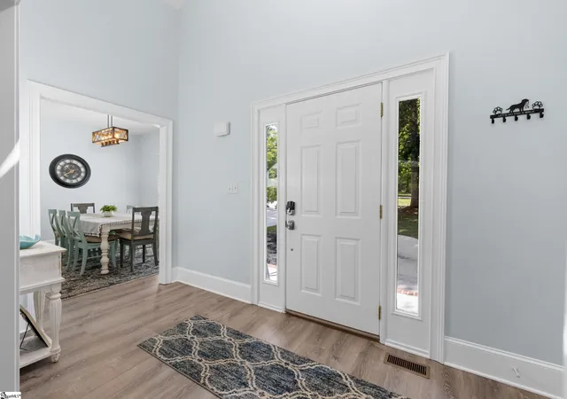 Photo 4 of Single family home for sale at 206 Petty Rd, Seneca, SC 29672 | MLS# 1601124 | Listing updated on 2026-09-04