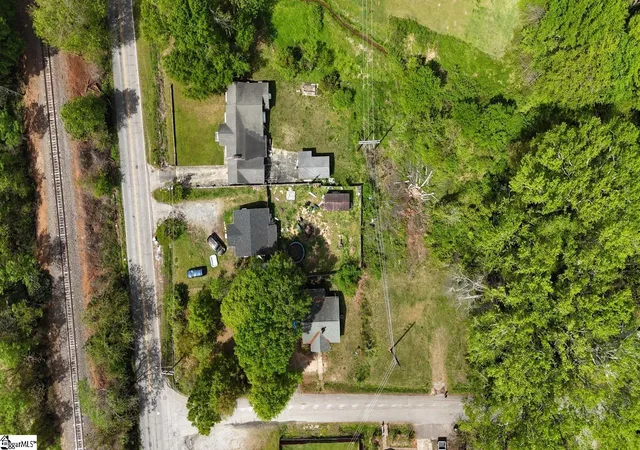 Photo 3 of Land for sale at 1004 Raymond Ave, Anderson, SC 29625 | MLS# 1588563 | Listing updated on 2026-04-16