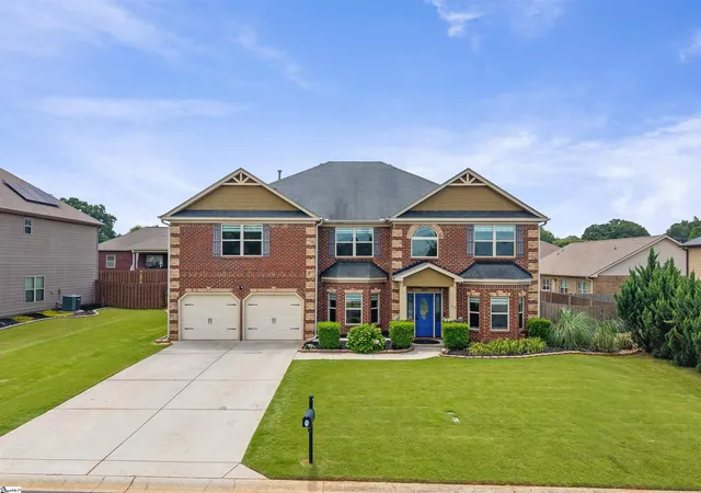 Photo 5 of Sale Pending at 512 Meadowseed Ct, Lyman, SC 29365 | MLS# 1595483 | Listing updated on 2026-09-03