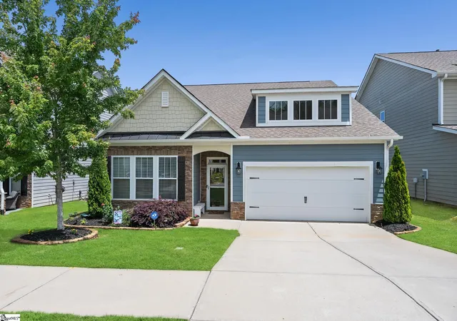 Homes for sale in Simpsonville, SC | 6 Daybreak Pl, Simpsonville, SC 29681 | MLS# 1591246