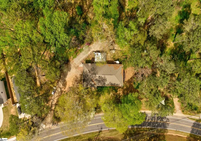 10th image of 801 Crestview Rd, Easley, SC 29642 | MLS# 1601901