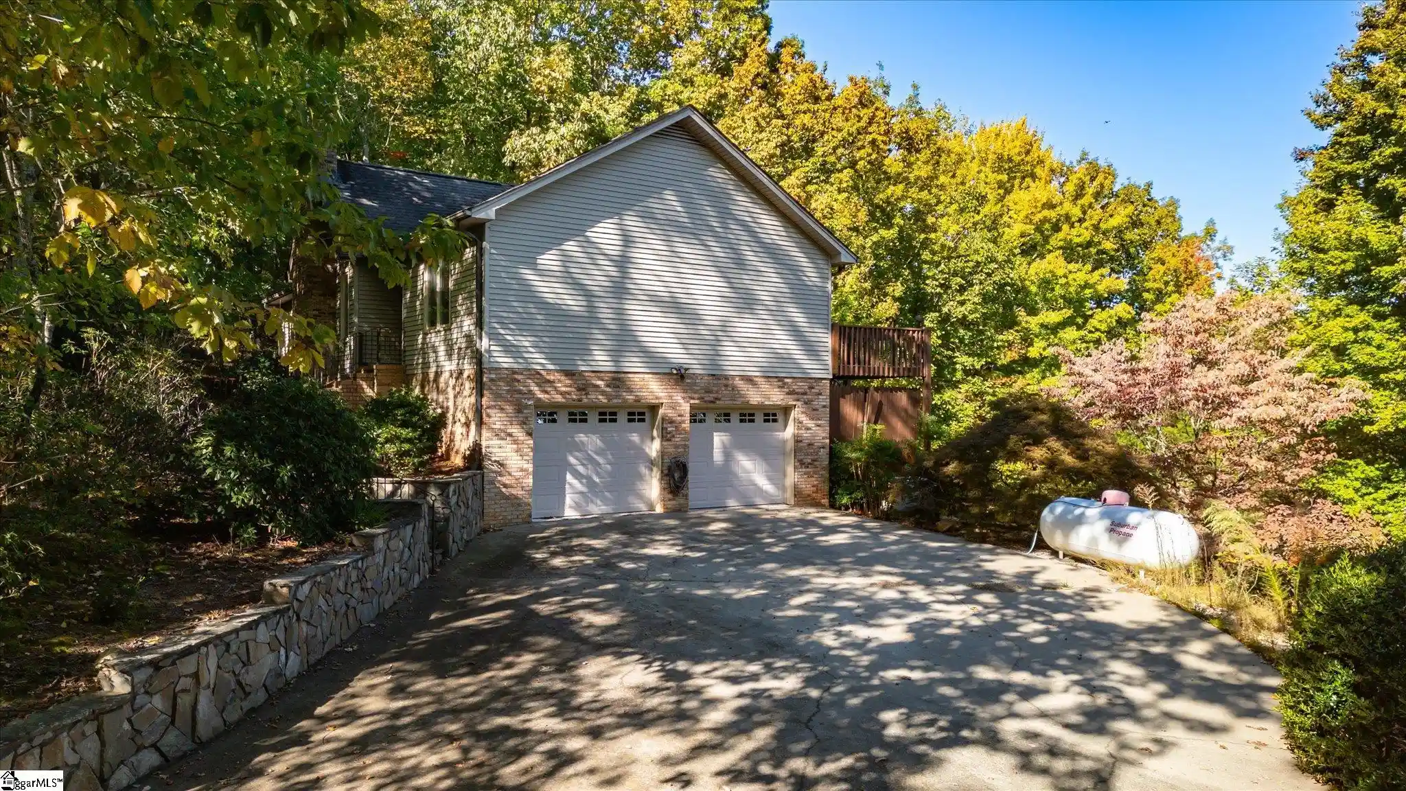 Single family home for sale at 120 Packs Mountain Ridge Rd, Taylors, SC 29687 | MLS# 1607920