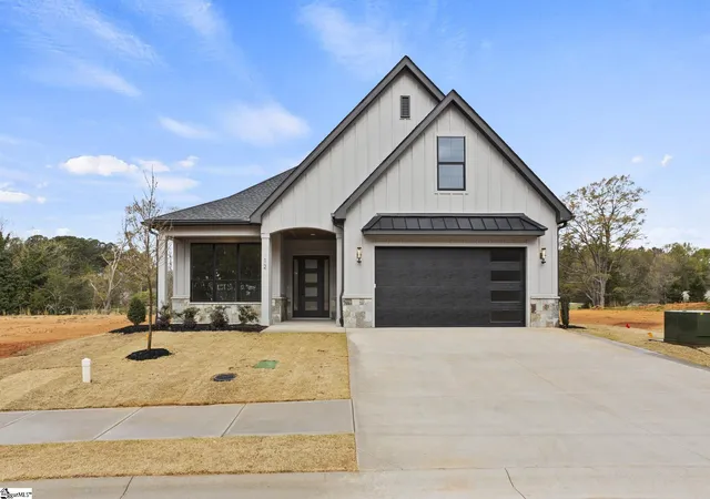 Photo 1 of Single family home for sale at 12 Mercy Dr, Greenville, SC 29607 | MLS# 1584160 | Listing updated on 2026-08-12