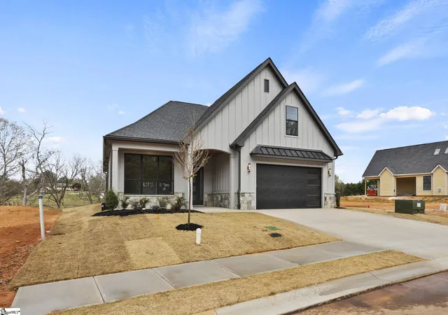Photo 2 of Single family home for sale at 12 Mercy Dr, Greenville, SC 29607 | MLS# 1584160 | Listing updated on 2026-08-12