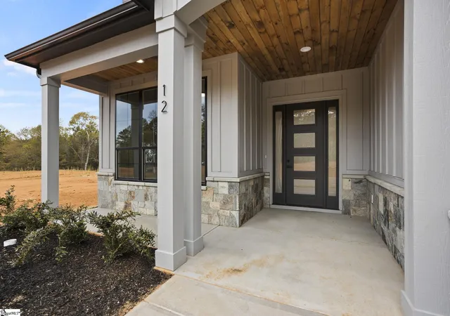 Photo 3 of Single family home for sale at 12 Mercy Dr, Greenville, SC 29607 | MLS# 1584160 | Listing updated on 2026-08-12